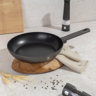 Patelnia 28 cm z powłoką tytanową BerlingerHaus BH-8114