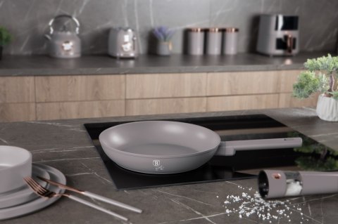 Patelnia z powłoką tytanową 28cm BerlingerHaus Taupe BH-8084