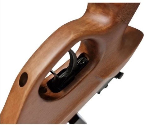 Pistolet wiatrówka BEEMAN 2027 Marshal PCP kal. 4,5 mm 12-strzałowy (WYPRZEDAŻ)