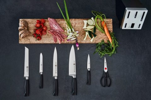 ZWILLING Zestaw noży samoostrzących ZWILLING Four Star 35145-007-0 7 elementów czarny