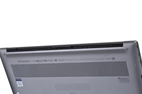 Dell DELL PRECISION 5550 i7-10850H 32GB 1TB SSD 15,6" FHD (T1000) Win11pro + zasilacz UŻYWANY