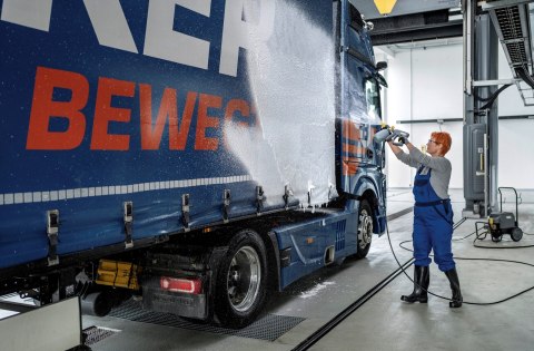 Profesjonalna myjka ciśnieniowa KARCHER HD 5/11 E EB+ Foam classic - 1.520-831.0