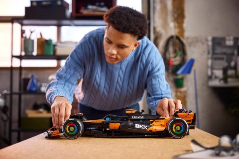 LEGO 42228 Technic - Bolid McLaren MCL39 F1