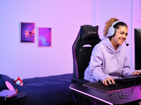 Słuchawki gamingowe Trust GXT 491P FAYZO WIRELESS Purple