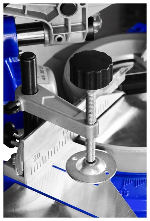 Ukośnica Scheppach HM216 softstart